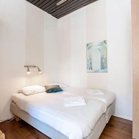 Stop & 1 * זנדוורט